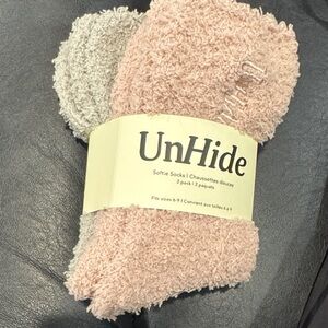 UnHide Softie Socks 2-Pack - Pink and Gray. NWT Fits Size 6-9